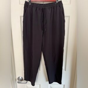 Lululemon Keep It Classic Crop Size 6